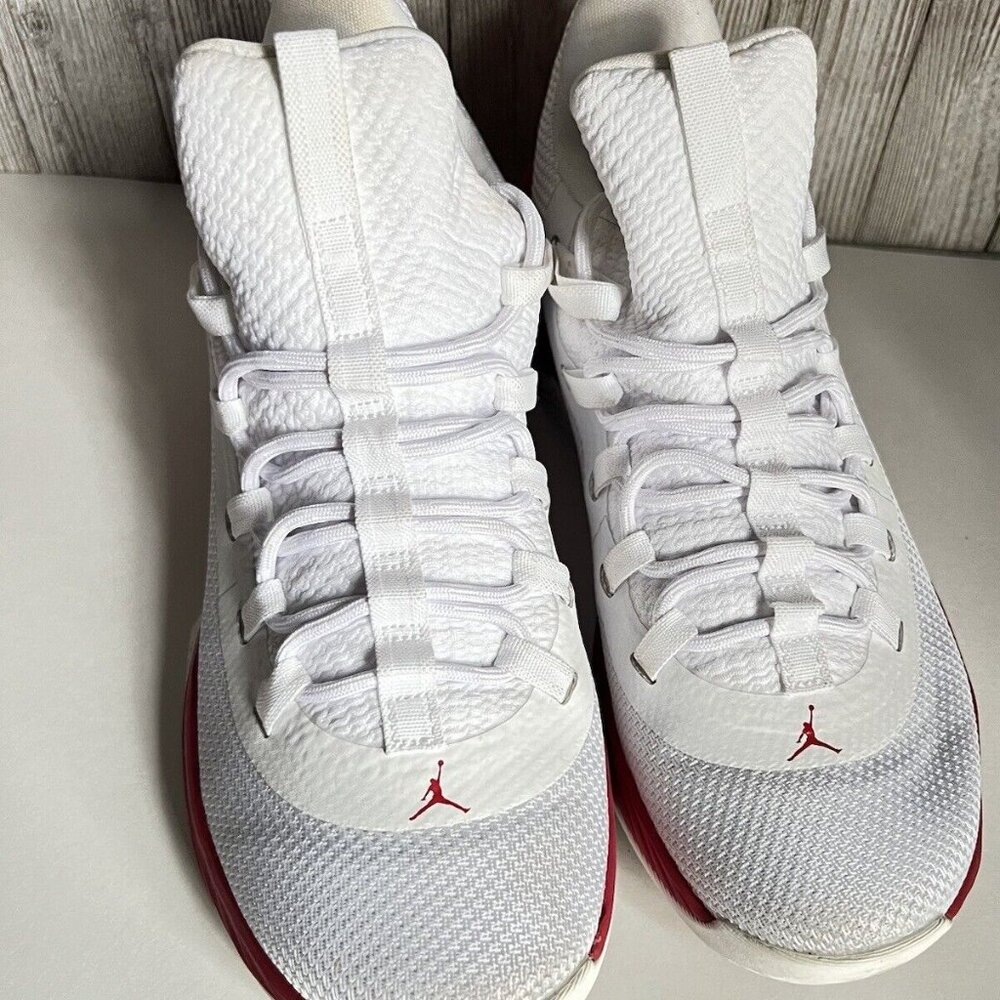 Air Jordan Ultra Fly 2 Low White Gym Red Basketball Sneakers Size 7 AH8110–101